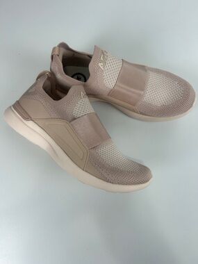 APL Women’s sz 8 TechLoom Bliss Slip-On Knit Running Sneakers in Blush Pink